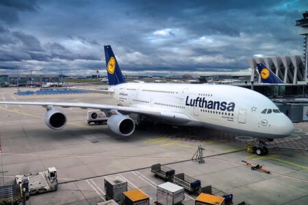 Lufthansa: tutto quello che devi sapere su questa compagnia. Caratteristiche-Offerte-Bagaglio a mano