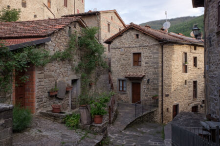 Albergo diffuso in Toscana: Borgo dei Corsi dove storia, innovazione, recupero e benessere si fondono