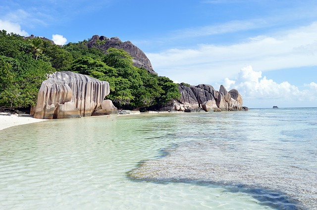 Dicembre al caldo: 7 destinazioni da non perdere vacanze di natale al mare mete mare inverno vacanze a dicembre al caldo