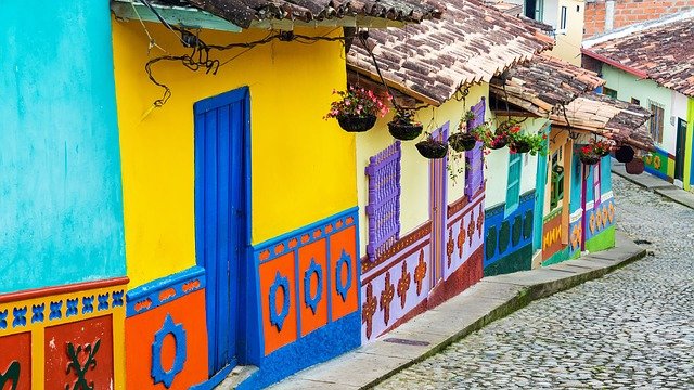 luoghi economici
viaggi economici
viaggio economico in colombia
colombia
