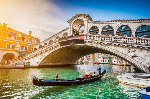 Prezzo Gondola Venezia: quanto costa un giro in gondola?